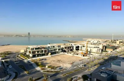 Terreno de 700m² en Dubai, UAE No. 2252