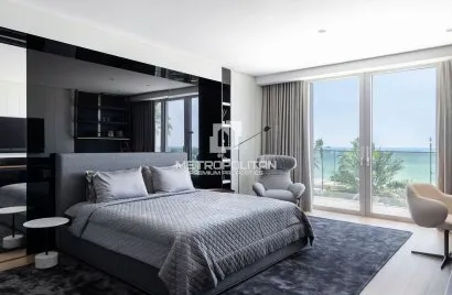 Apartamento de 4 dormitorios en Palm Jumeirah, UAE No. 1582