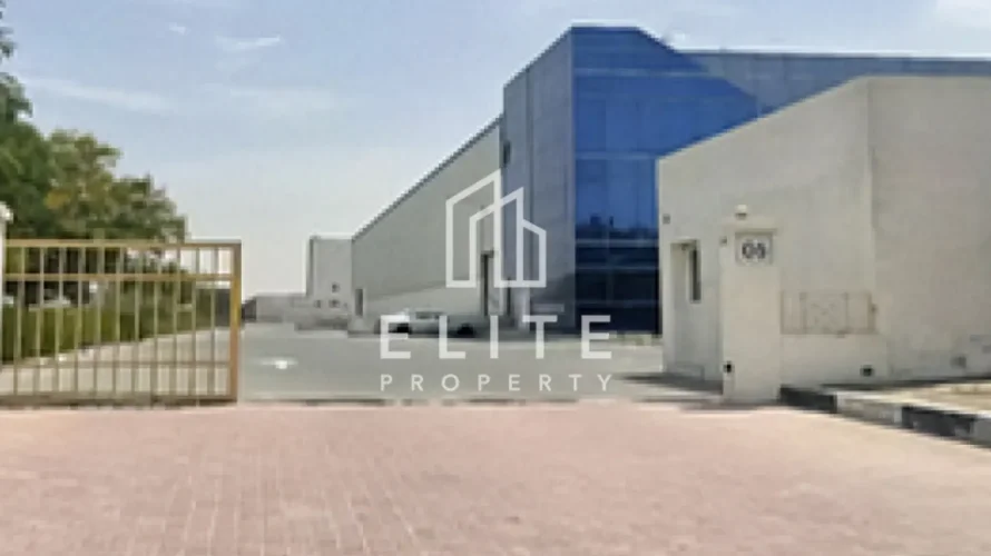 Almacén de 1425m² en Dubai, UAE No. 1056 № 25