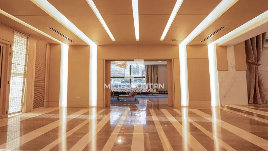 Villa de 6 dormitorios en Emirates Hills, UAE No. 525 № 6