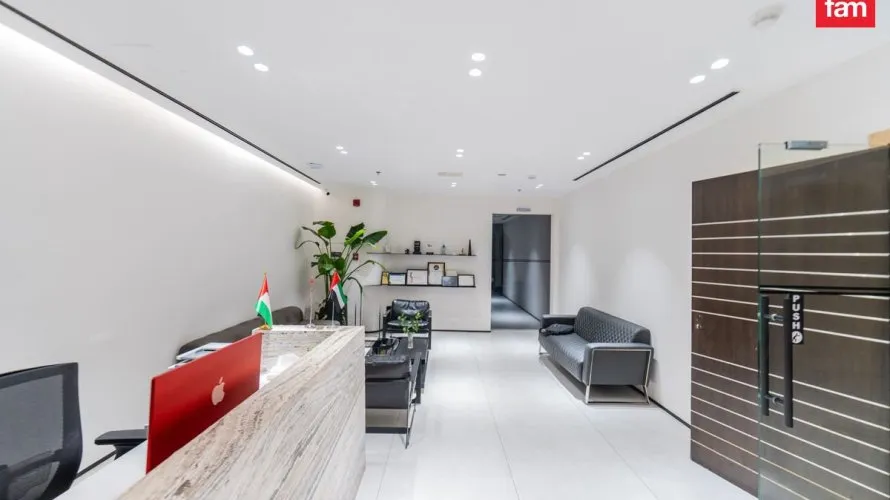 Oficina de 619.7m² en Business Bay, UAE No. 468 № 6