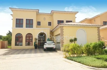 Villa de 6 dormitorios en Dubai, UAE No. 345