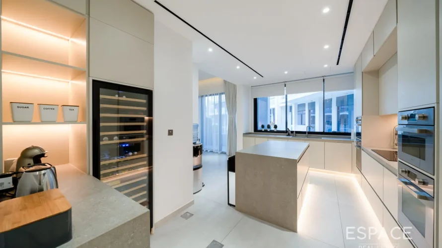 Adosado de 4 dormitorios en Palma Residences, UAE No. 1485 № 4