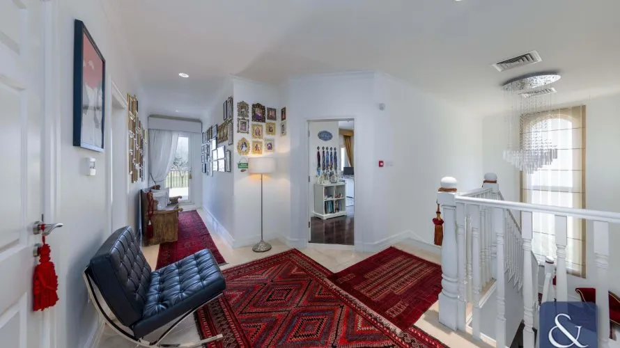 Villa de 4 dormitorios en Sienna Lakes, UAE No. 1715 № 12