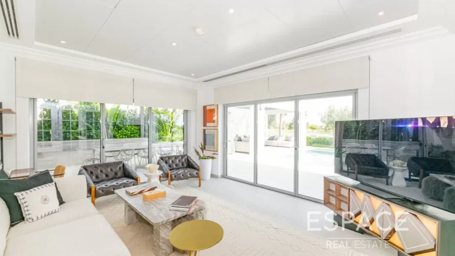 Villa de 5 dormitorios en Jumeirah Golf Estates, UAE No. 1273 № 5