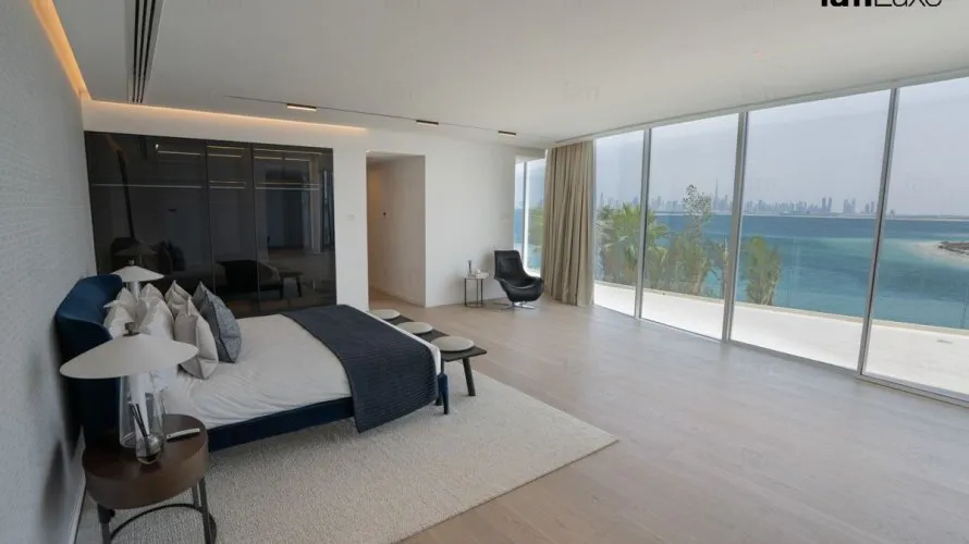 Villa de 5 dormitorios en The World Islands, UAE No. 1184 № 3