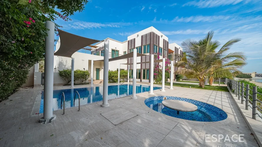 Villa de 6 dormitorios en Palm Jumeirah, UAE No. 1800 № 14