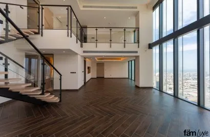 Apartamento de 3 dormitorios en Zabeel, UAE No. 2109