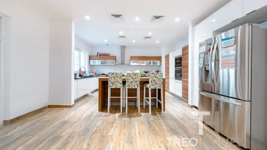 Villa de 6 dormitorios en Arabian Ranches, UAE No. 540 № 17