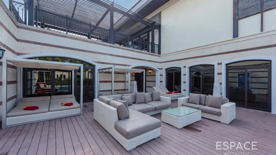 Villa de 4 dormitorios en Palm Jumeirah, UAE No. 1277 № 14