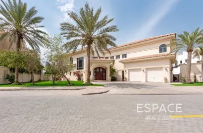 Villa de 5 dormitorios en Palm Jumeirah, UAE No. 1297