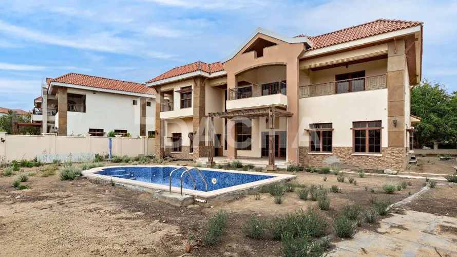 Villa de 5 dormitorios en Jumeirah Islands, UAE No. 2711 № 17