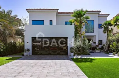 Villa de 5 dormitorios en Jumeirah Islands, UAE No. 2703