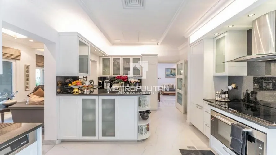 Villa de 3 dormitorios en Palm Jumeirah, UAE No. 515 № 6