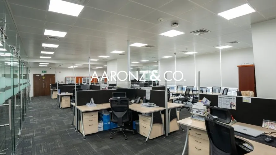 Oficina de 572m² en Business Bay, UAE No. 2340 № 7