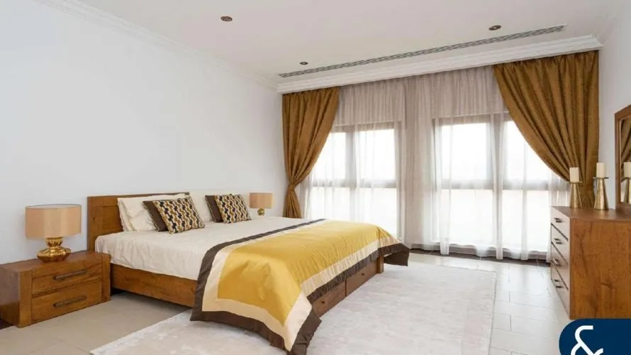 Villa de 5 dormitorios en Jumeirah Golf Estates, UAE No. 1709 № 15