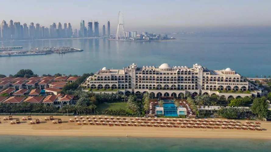 Villa de 5 dormitorios en Dubai, UAE No. 634 № 16