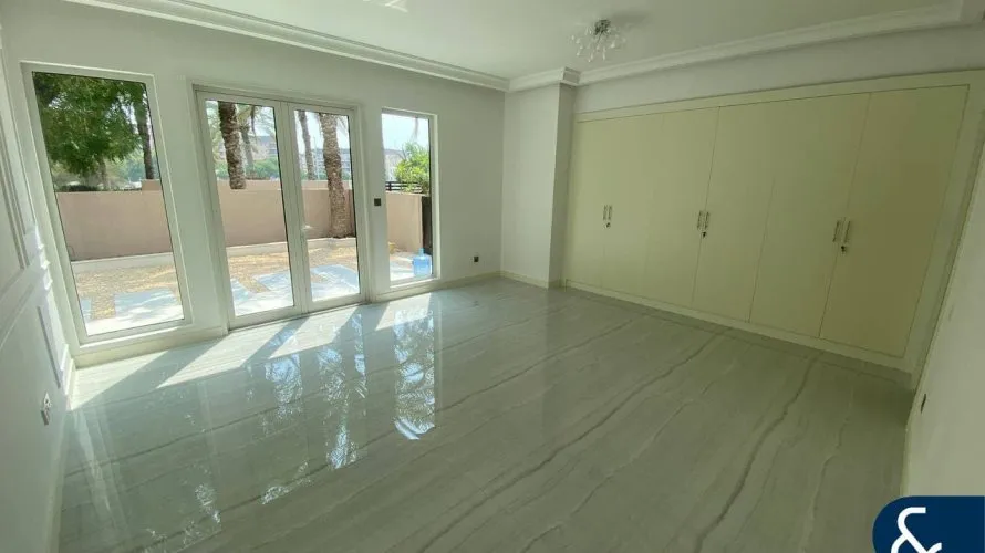 Villa de 5 dormitorios en Arabian Ranches, UAE No. 1755 № 2