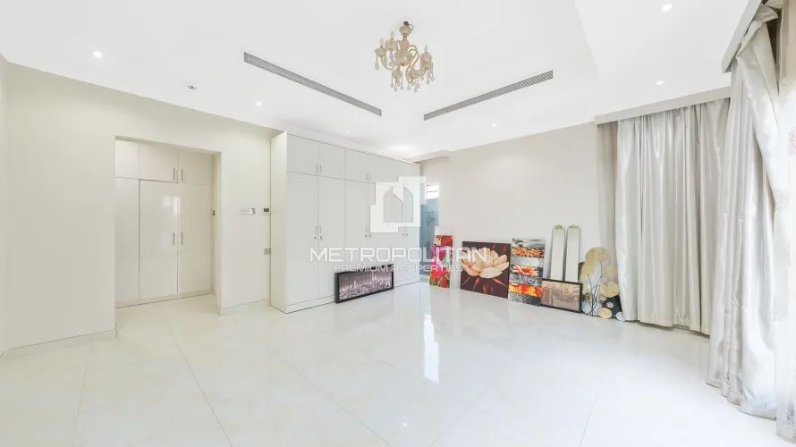 Villa de 6 dormitorios en Al Barsha, UAE No. 1634 № 6
