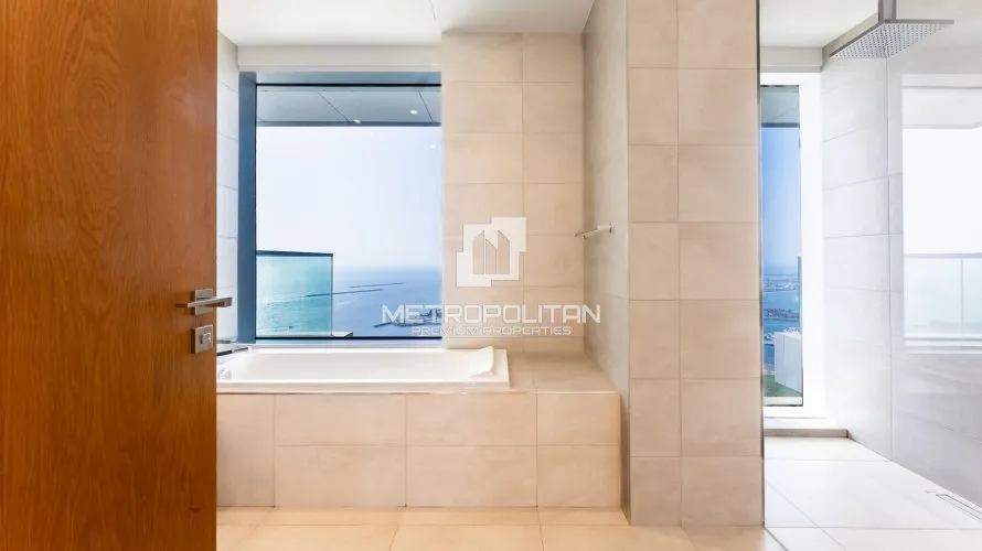 Apartamento de 4 dormitorios en 1 JBR, UAE No. 1556 № 20