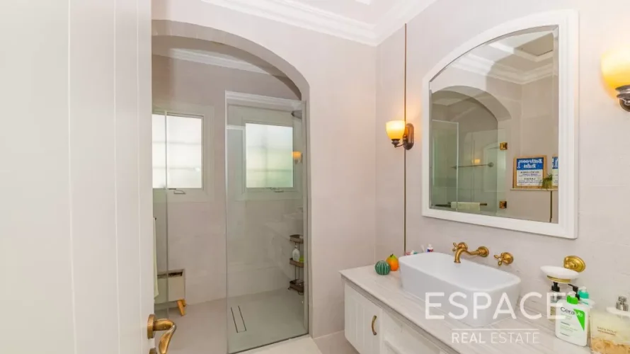 Villa de 5 dormitorios en Jumeirah Golf Estates, UAE No. 1273 № 14