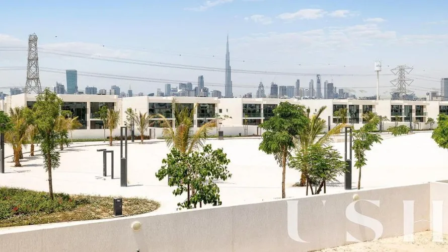 Villa de 6 dormitorios en District One, UAE No. 758 № 23
