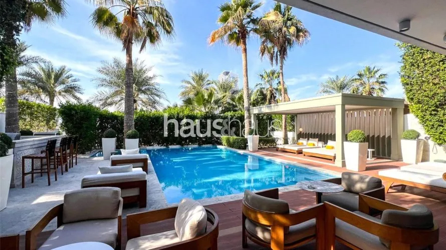 Villa de 5 dormitorios en FIVE Palm Jumeirah, UAE No. 951 № 19
