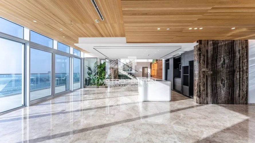 Apartamento de 5 dormitorios en 1 JBR, UAE No. 1555 № 4