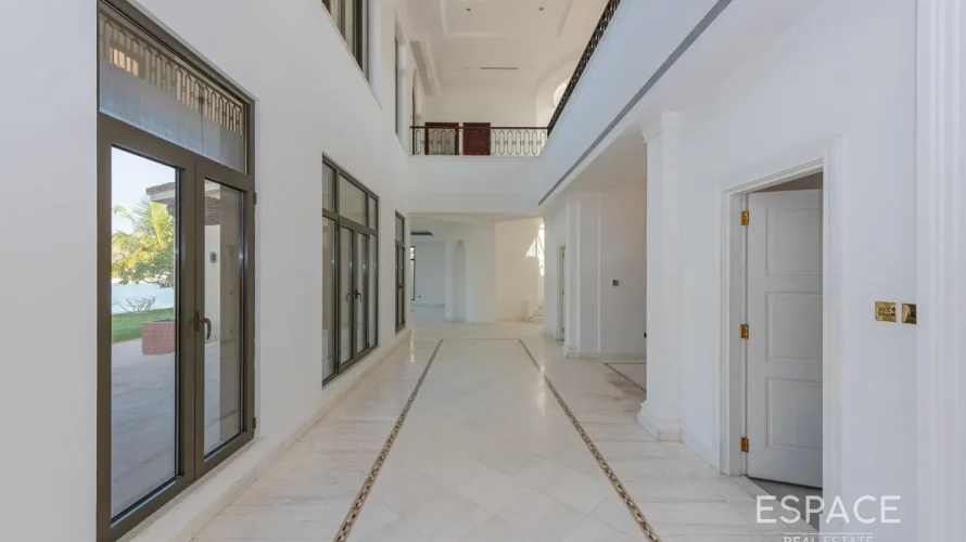 Villa de 5 dormitorios en Palm Jumeirah, UAE No. 1271 № 4