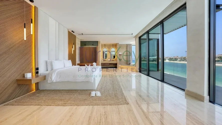 Villa de 6 dormitorios en Palm Jumeirah, UAE No. 1787 № 1