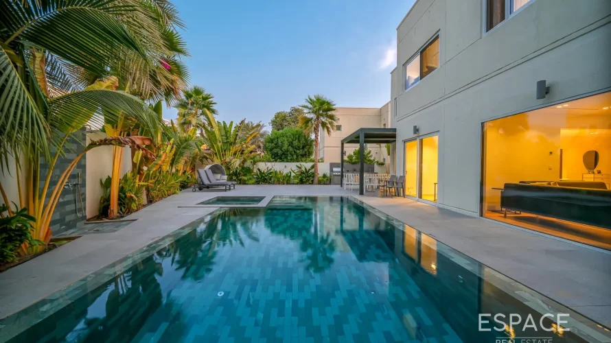 Villa de 5 dormitorios en Meadows 1, UAE No. 1268 № 15