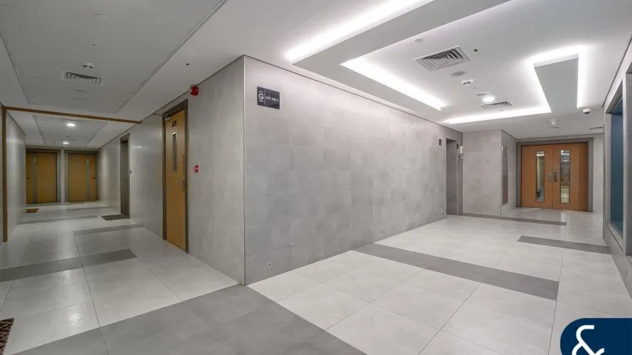 Edificio de 178 dormitorios en Dubai Investment Park, UAE No. 1685 № 26