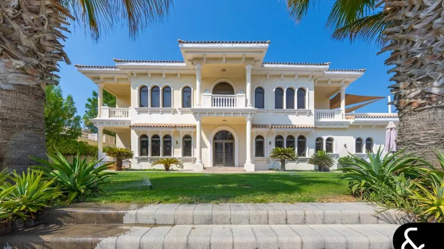 Villa de 6 dormitorios en Signature Villas, UAE No. 1690