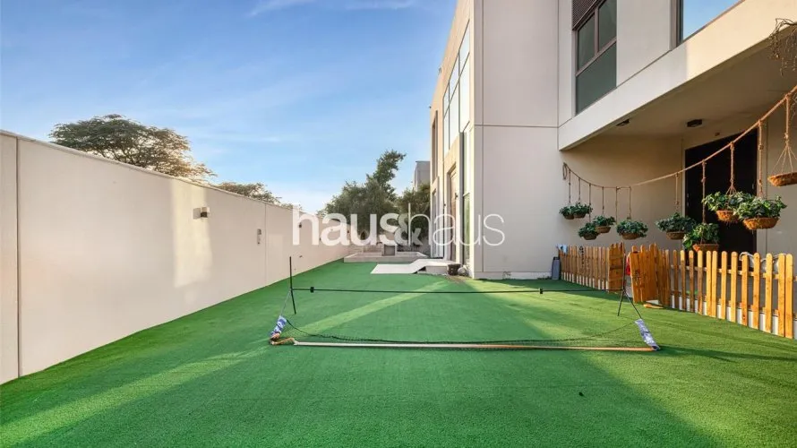 Villa de 5 dormitorios en Meydan, UAE No. 877 № 25