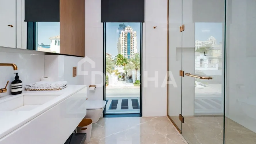 Villa de 6 dormitorios en Signature Villas, UAE No. 2712 № 10