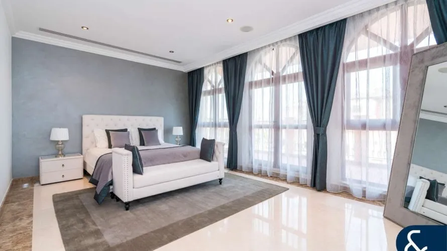 Villa de 5 dormitorios en Jumeirah Golf Estates, UAE No. 1709 № 13