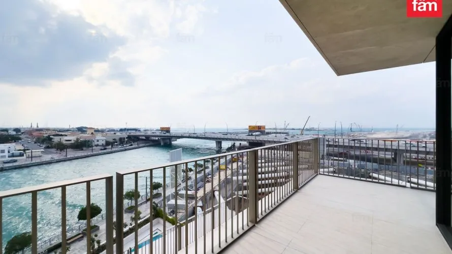 Apartamento de 4 dormitorios en Dubai, UAE No. 2012 № 16