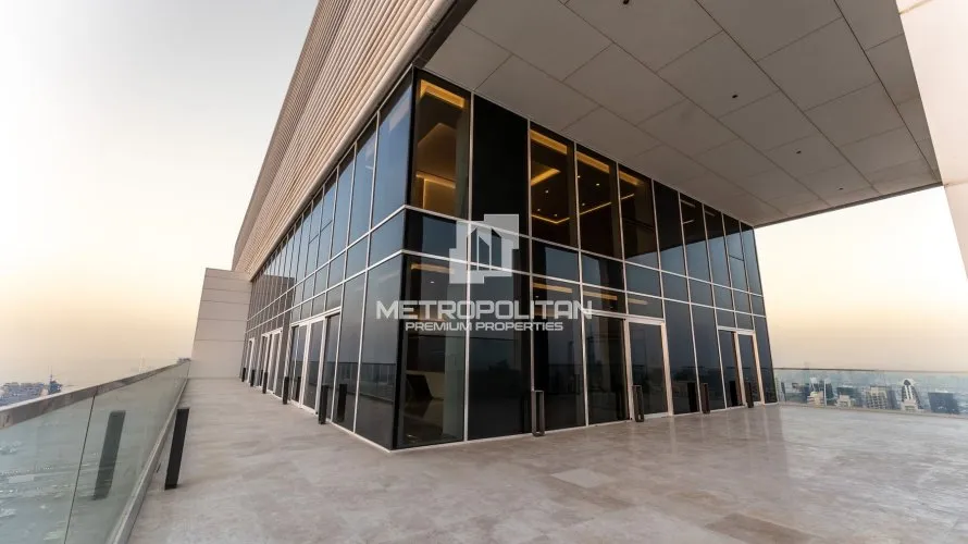 Apartamento de 5 dormitorios en 1 JBR, UAE No. 1555