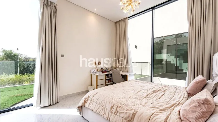 Villa de 4 dormitorios en Al Barari, UAE No. 881 № 13