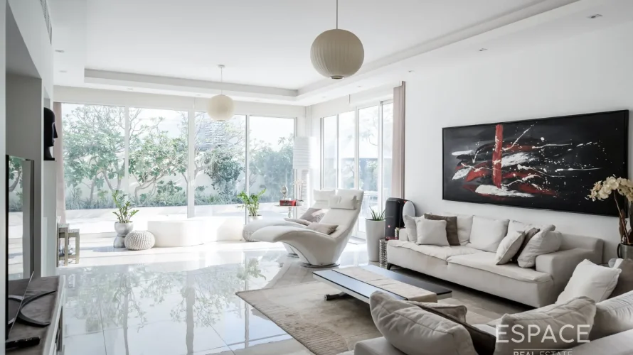 Villa de 4 dormitorios en Meadows, UAE No. 1489 № 2
