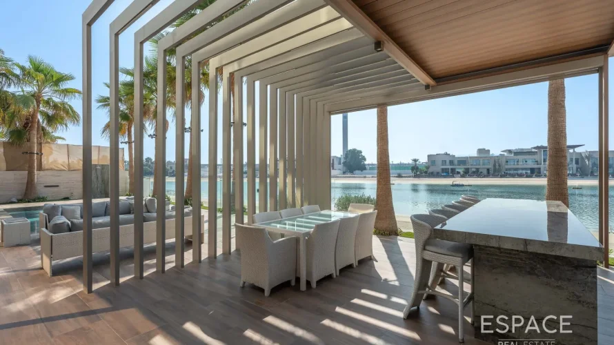 Almacén de 4 dormitorios en Palm Jumeirah, UAE No. 1255 № 14