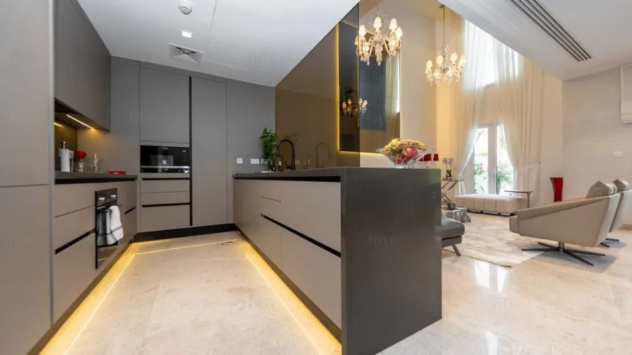 Villa de 3 dormitorios en Dubai, UAE No. 1362 № 5