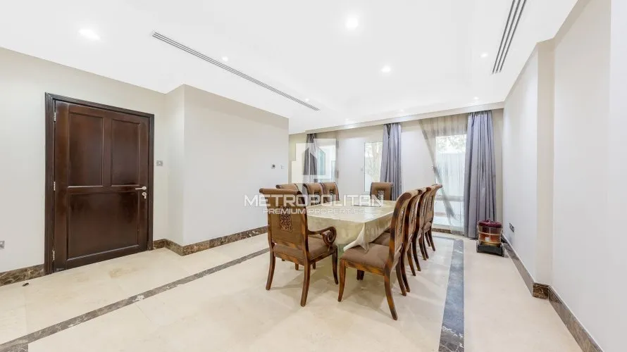 Villa de 6 dormitorios en Al Barsha, UAE No. 1634 № 8