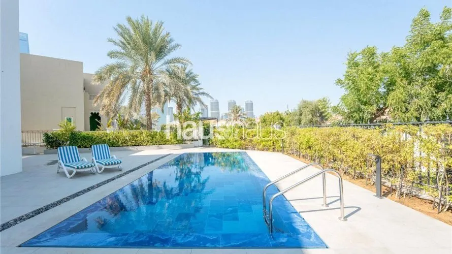 Villa de 4 dormitorios en Jumeirah Islands, UAE No. 867 № 20