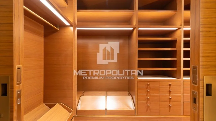 Apartamento de 4 dormitorios en Palm Jumeirah, UAE No. 381 № 23