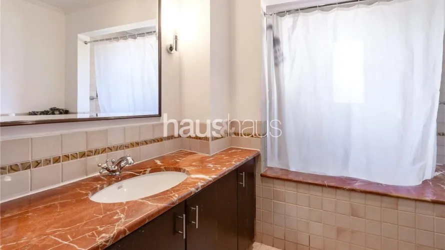 Villa de 7 dormitorios en Arabian Ranches, UAE No. 874 № 11