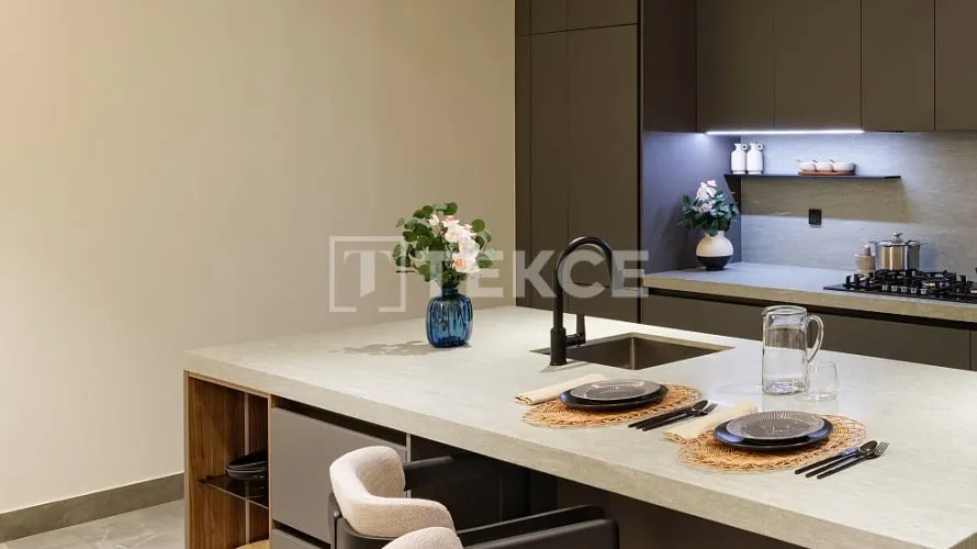 Apartamento de 4 dormitorios en Dubai Harbour, UAE No. 2317 № 12