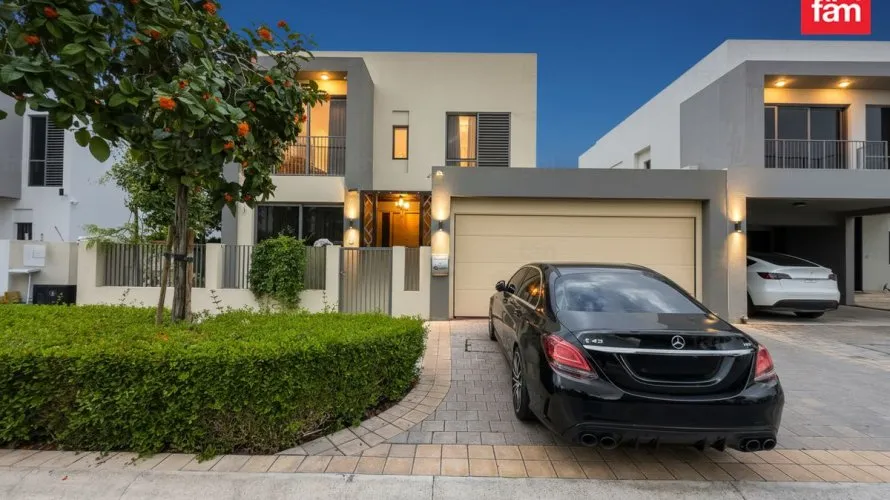 Villa de 4 dormitorios en Dubai Hills Estate, UAE No. 2324