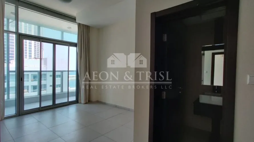 Apartamento de 5 dormitorios en The Crescent, UAE No. 1232 № 2