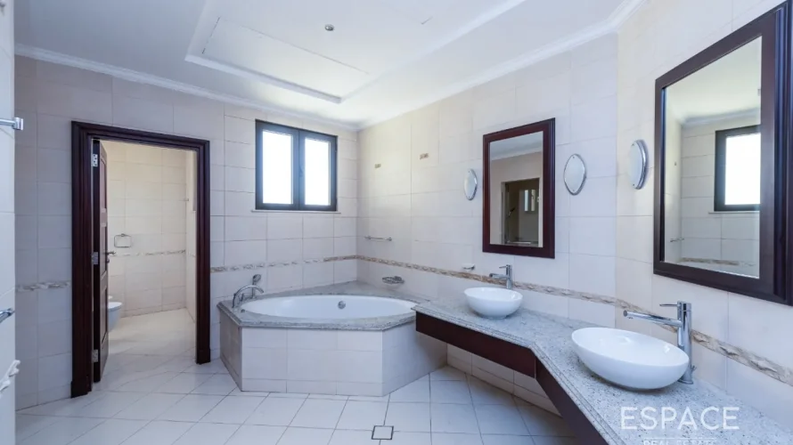 Villa de 4 dormitorios en Palm Jumeirah, UAE No. 1279 № 4